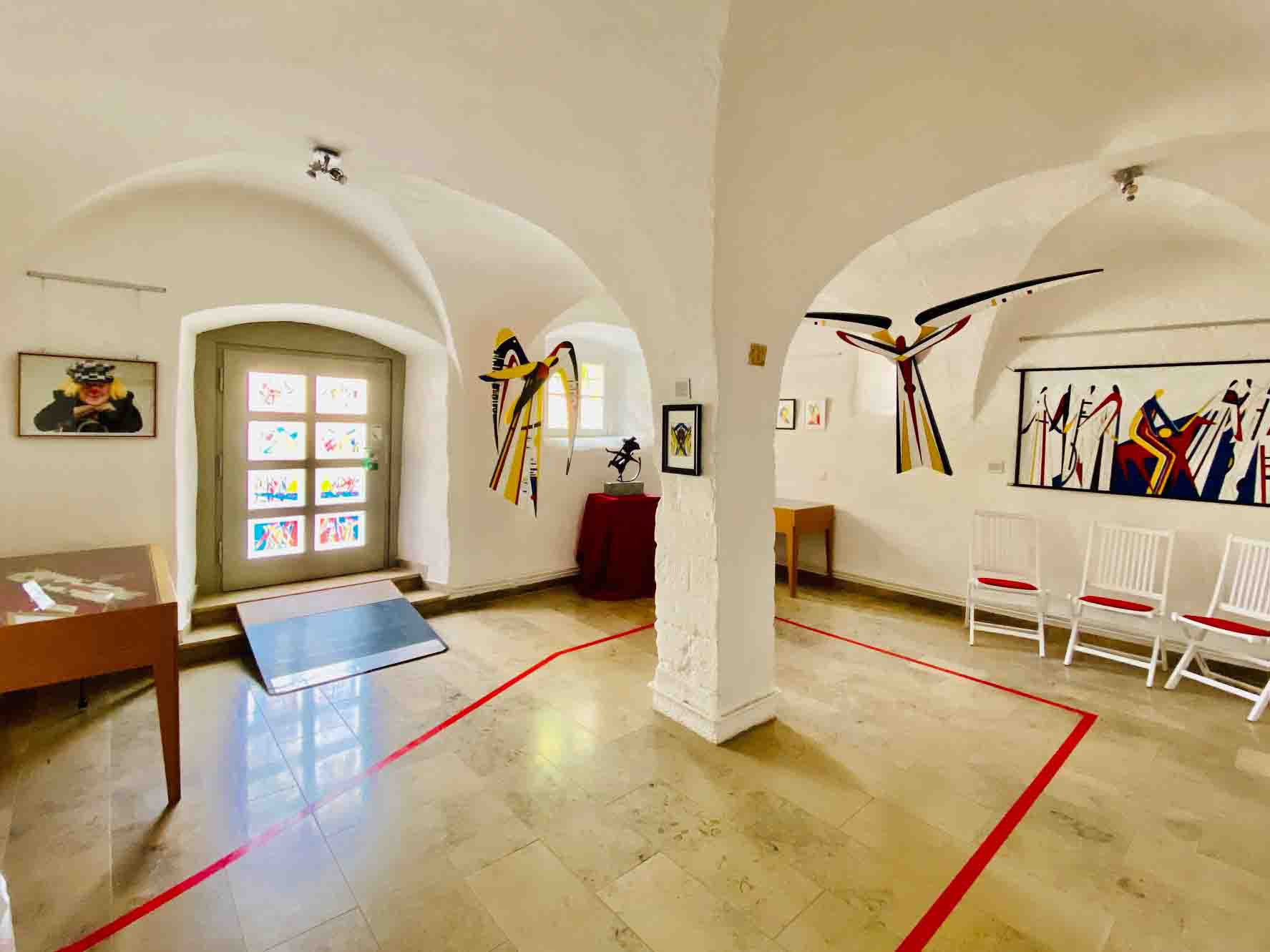 Ausstellung I.N.R.I. im Wallfahrtsmuseum